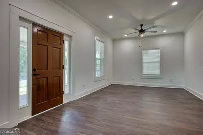 11 Cherokee Street SW, Rome, GA 30161 - Photo 8