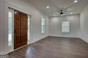 11 Cherokee St SW, Rome, GA 30161 - Photo 8