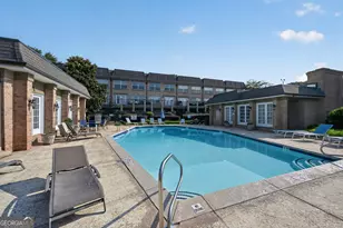 6980 Roswell Rd, Sandy Springs, GA 30328 - Photo 4