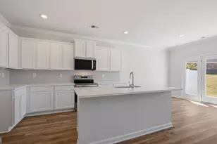 1328 Aura Ln, Lawrenceville, GA 30045 - Photo 4