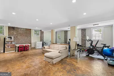 2782 N Hills Drive NE, Atlanta, GA 30305 - Photo 16