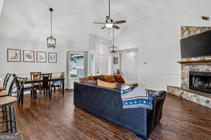 312 E Hallowes Dr, Saint Marys, GA 31558 - Photo 8