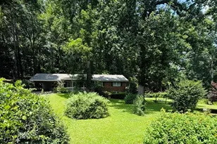 764 Jones Mathews Rd, Hull, GA 30646 - Photo 1