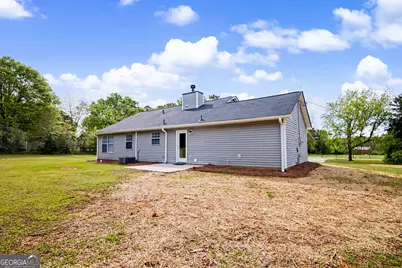 613 Coan Drive, Locust Grove, GA 30248 - Photo 4