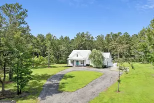212 Clinch Ln, Brunswick, GA 31523 - Photo 8