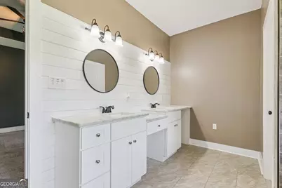 212 Clinch Lane, Brunswick, GA 31523 - Photo 32