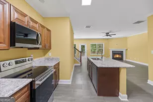 1110 Pepper Ln, Lawrenceville, GA 30044 - Photo 4