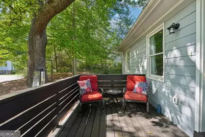 585 Westchester Circle SW, Marietta, GA 30064 - Photo 2