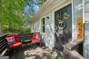 585 Westchester Cir SW, Marietta, GA 30064 - Photo 1