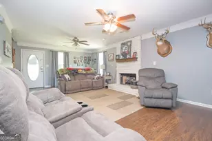 138 Mills Cir, Byron, GA 31008 - Photo 8
