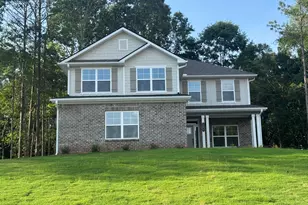181 Blackberry Ct, Pendergrass, GA 30567 - Photo 1