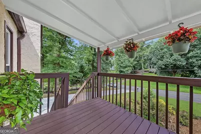 154 W Putnam Ferry Road, Woodstock, GA 30189 - Photo 4