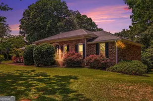 410 Saddle Lake Dr, Roswell, GA 30076 - Photo 6