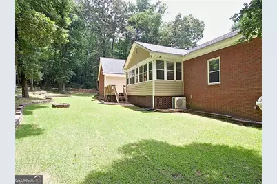 1305 Fontainebleau Court NE, Lawrenceville, GA 30043 - Photo 6