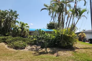 2835 SE 17th Pl, Cape Coral, FL 33904 - Photo 2