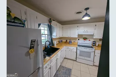 135 Dennis Drive #APT 5, Athens, GA 30605 - Photo 2