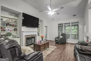 310 Rock Hill Dr, Fayetteville, GA 30215 - Photo 4