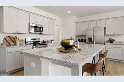 2602 Adventure Way, Doraville, GA 30360 - Photo 2