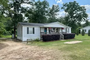 4008 Candy Ln, Statesboro, GA 30461 - Photo 6