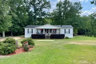 4008 Candy Ln, Statesboro, GA 30461 - Photo 2