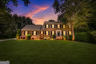 1845 York Ct, Snellville, GA 30078 - Photo 4