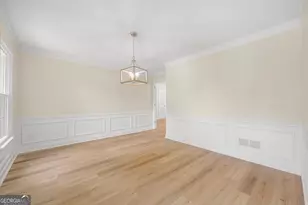 1845 York Ct, Snellville, GA 30078 - Photo 8