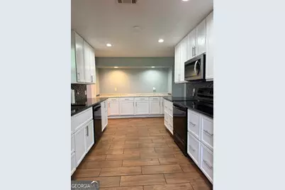231 Auburn Street, Baxley, GA 31513 - Photo 10