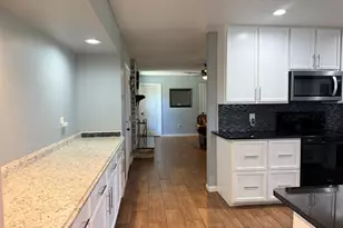 231 Auburn St, Baxley, GA 31513 - Photo 8