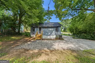 207 N Laurel Ave, Greensboro, GA 30642 - Photo 2