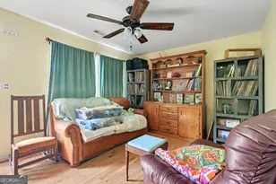 2959 Bobolink Dr, Rex, GA 30273 - Photo 2