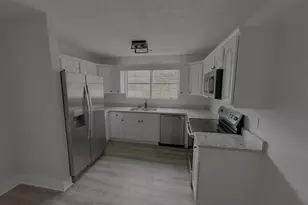 910 Winterside Ln, Atlanta, GA 30349 - Photo 4