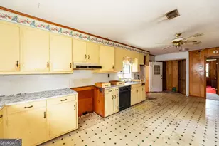1308 Colley St, Waycross, GA 31501 - Photo 12