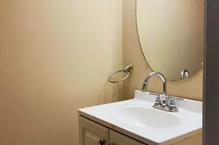 4123 Ravenwood Ct, Union City, GA 30291 - Photo 10