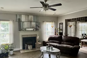12402 Muir Field Ct, Fayetteville, GA 30215 - Photo 10