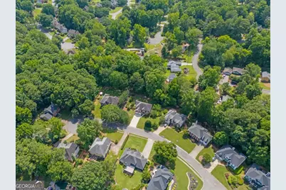 4924 Marlos Drive NE, Marietta, GA 30066 - Photo 8