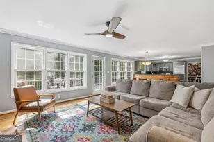 4924 Marlos Dr NE, Marietta, GA 30066 - Photo 28