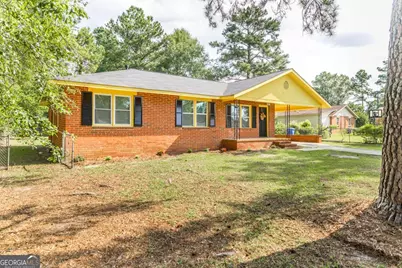 701 Magnolia Drive, Dublin, GA 31021 - Photo 2