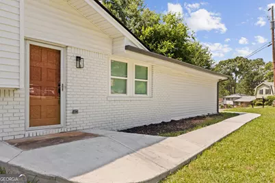 925 Majesty Lane, Morrow, GA 30260 - Photo 2