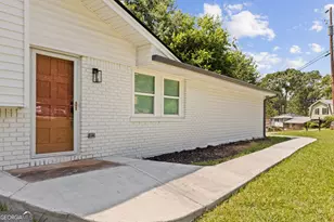 925 Majesty Ln, Morrow, GA 30260 - Photo 2