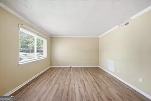 4701 Flat Shols Rd, Union City, GA 30291 - Photo 6