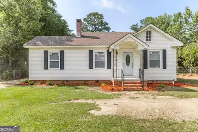 806 Woodrow Avenue, Dublin, GA 31021 - Photo 2