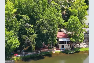 1049 Mountain Shadows Dr, Cleveland, GA 30528 - Photo 2