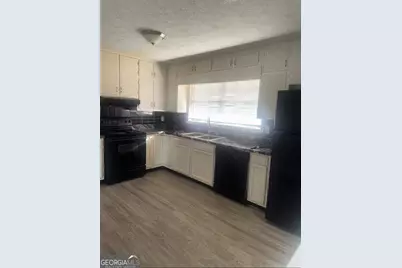 2070 Radford Court, Riverdale, GA 30296 - Photo 8