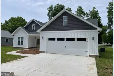 116 Pecan St, Cochran, GA 31014 - Photo 2