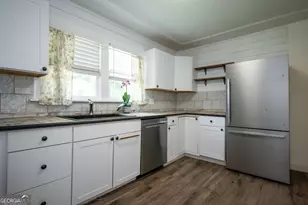 64 Madison, Commerce, GA 30529 - Photo 4