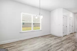 308 Magnolia Villas Dr, Cornelia, GA 30531 - Photo 8
