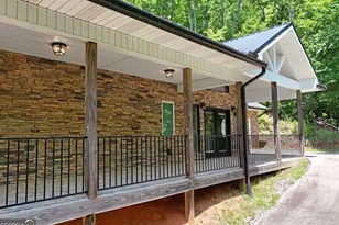 714 Mountain View Rd, Hiawassee, GA 30546 - Photo 16