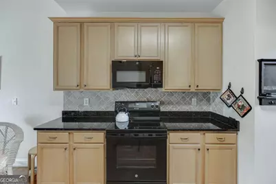 6440 Deep Woods Court, Flowery Branch, GA 30542 - Photo 20