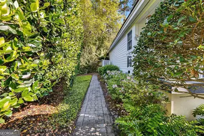 101 N Cottages Drive, Saint Simons, GA 31522 - Photo 4