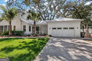 1925 Frederica Rd, Saint Simons, GA 31522 - Photo 2